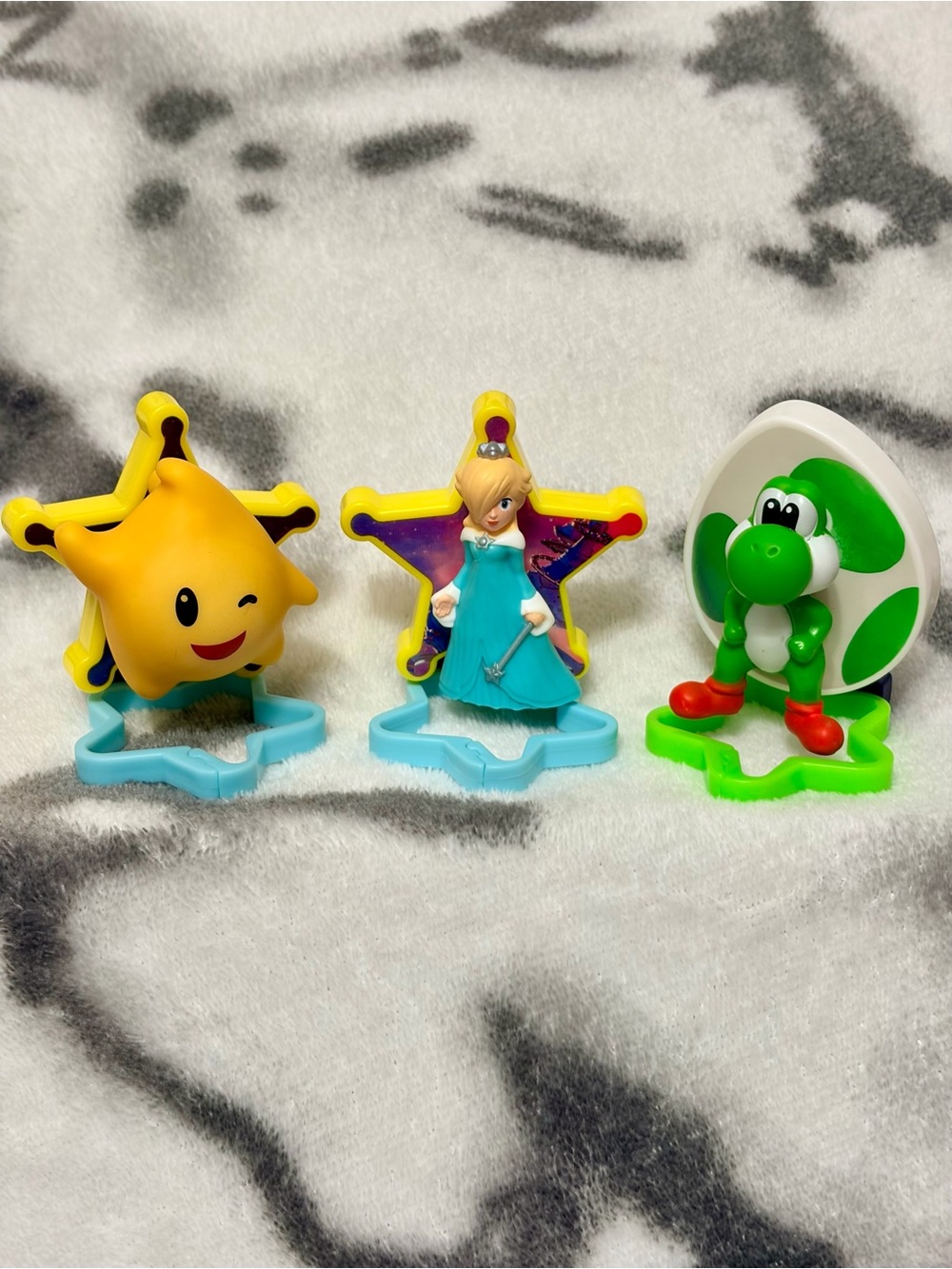 Yellow Star & Green Dino Kids Toy Figure Set - 3-Piece Play Characters
